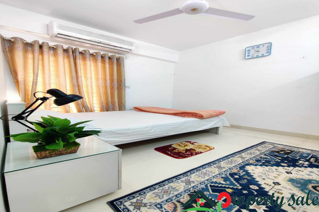 Rent Furnished Two Bed Room Flat for a Comfortable Stay