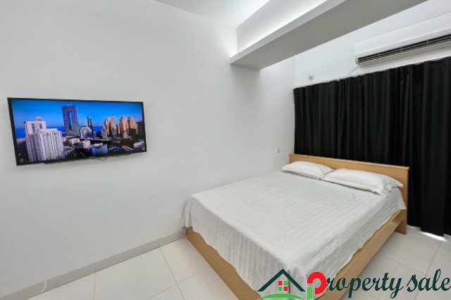 Rent Furnished one room in Bashundhara R/A