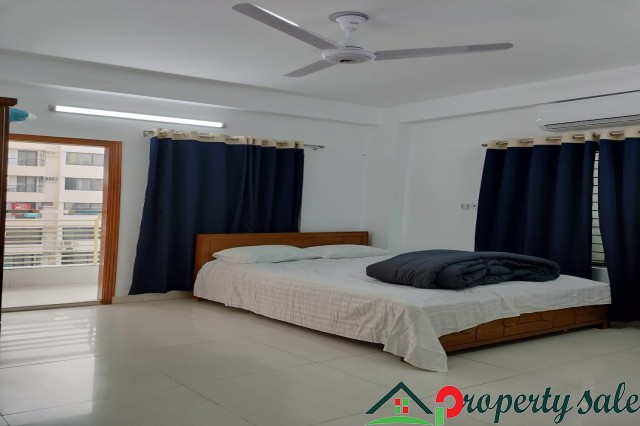 Elegant chic 3-Bedroom Flat Rent in Bashundhara R/A,Dhaka