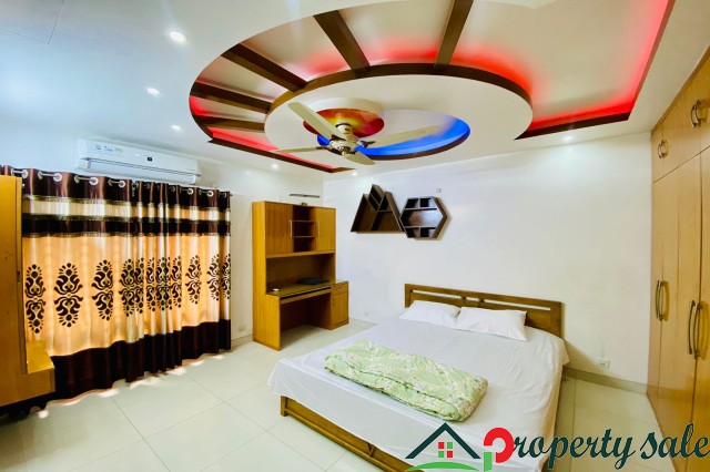 Elegant Modern 4-Bedroom Flat Rent in Bashundhara R/A,Dhaka