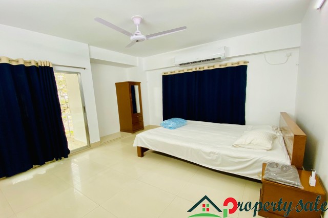 Cozy 2-Bedroom Furnished Apartment Rent in -Bashundhara R/A